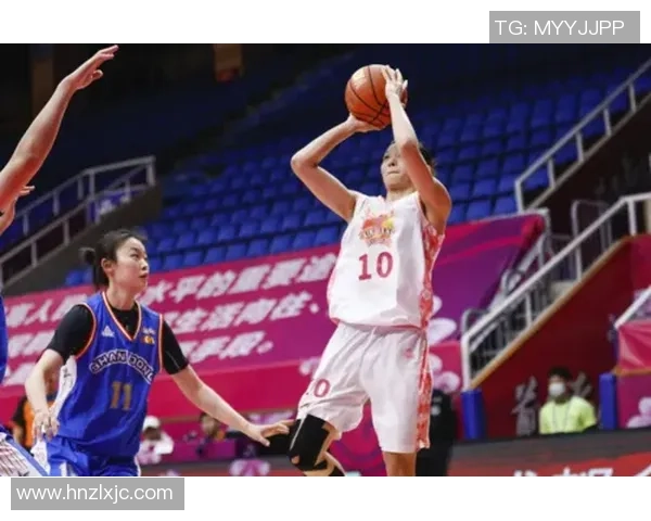 南京排球队在全国锦标赛中以66分稳居积分榜首位