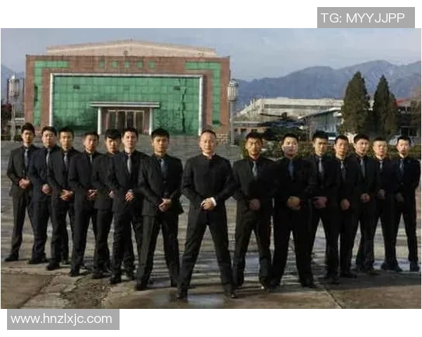 足球明星保镖全程护驾揭秘背后的安全故事与荣耀时刻